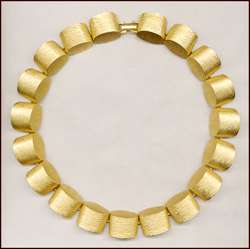 Trifari Chunky Gold Tone Links Necklace